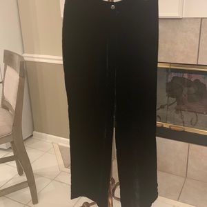 CHICO’S VELVET PANTS SIZE 1 BLACK